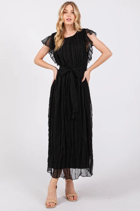 black-short-sleeve-crinkle-self-tie-maternity-dress