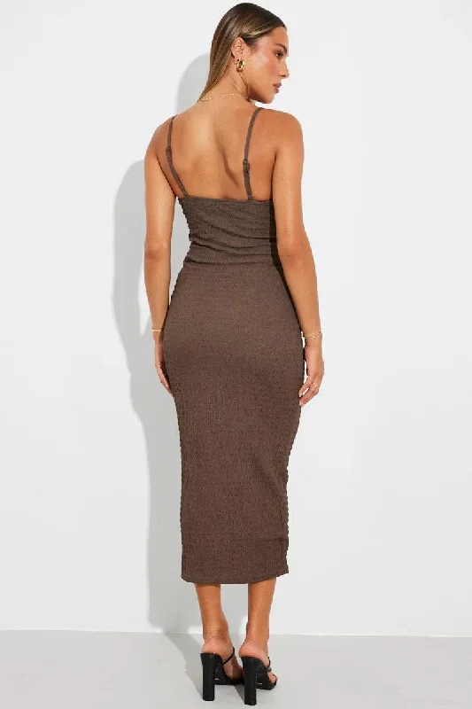 brown-midi-dress-sleeveless-textured-fabric-ed3067-47pb-1