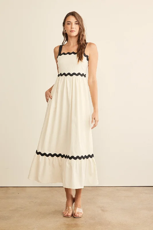 cream-contrast-trim-maternity-maxi-dress