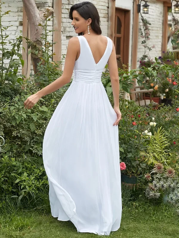 custom-size-v-neck-sleeveless-pleated-chiffon-wedding-dress-ep09016