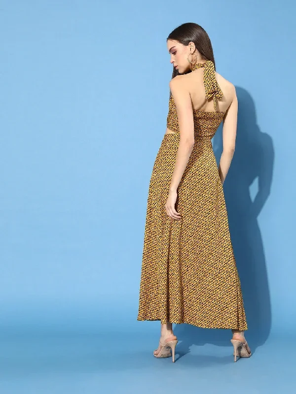 dr2110yl-berrylush-yellow-black-animal-halter-neck-crepe-maxi-dress