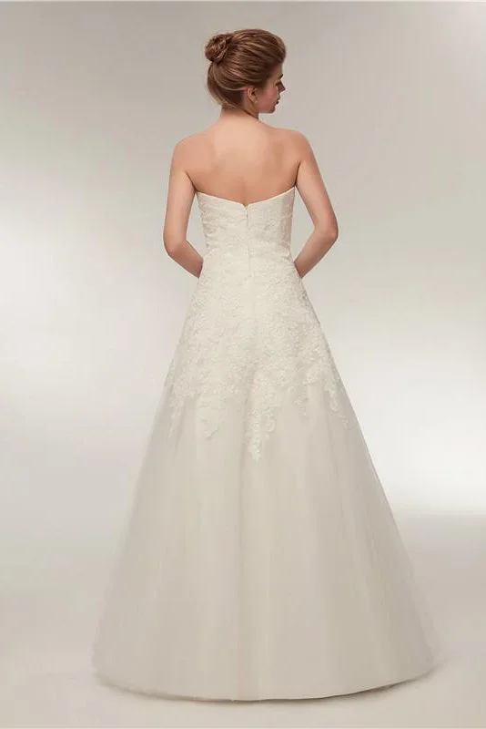 ivory-appliques-floor-length-bridal-gowns