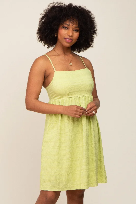 lime-striped-sleeveless-maternity-dress