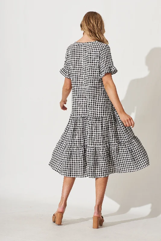 louisa-midi-smock-dress-in-black-and-white-gingham-cotton-blend