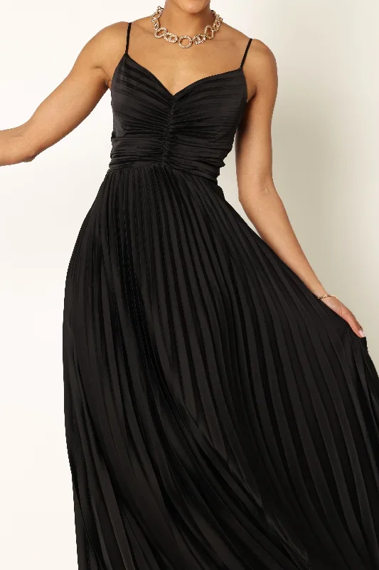 naira-pleated-maxi-dress-black