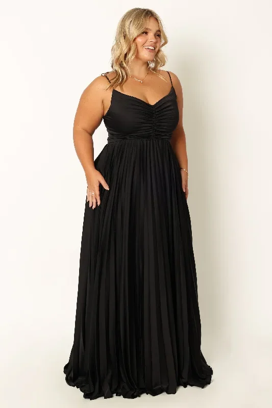 naira-pleated-maxi-dress-black