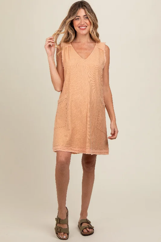 peach-double-pocket-frayed-trim-maternity-dress