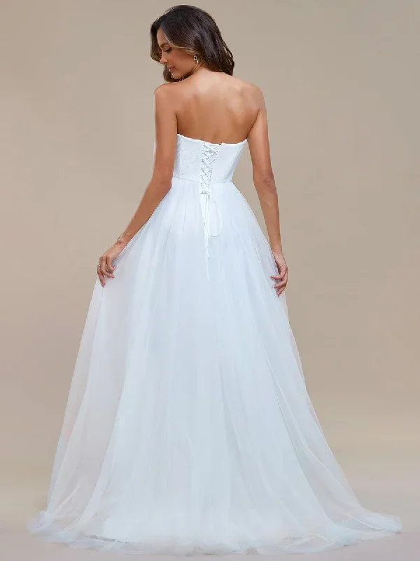 romantic-back-laced-adjustable-strapless-a-line-tulle-wedding-dress-eh01775