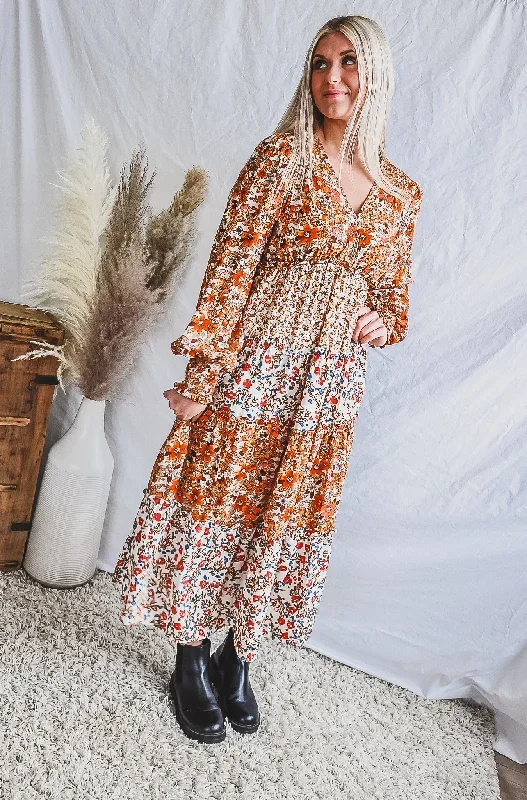 Sandy Tiered Floral Midi Dress