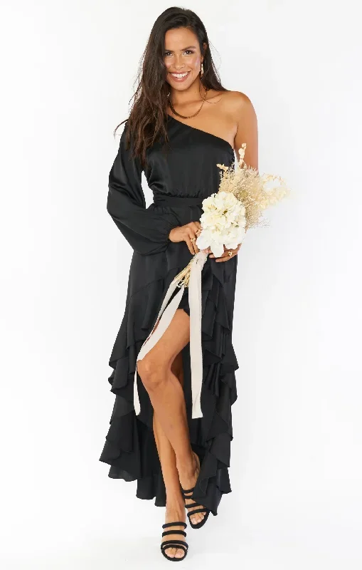 stunner-maxi-dress-black-luxe-satin