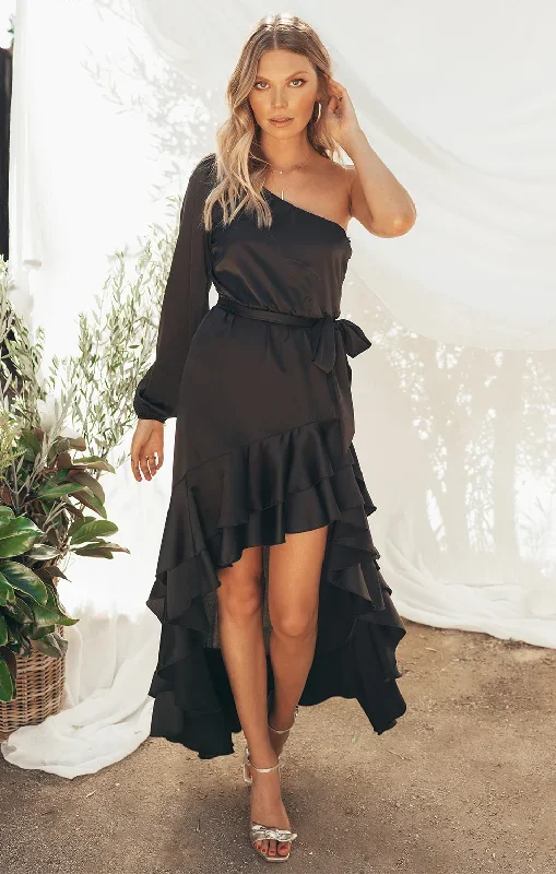 stunner-maxi-dress-black-luxe-satin