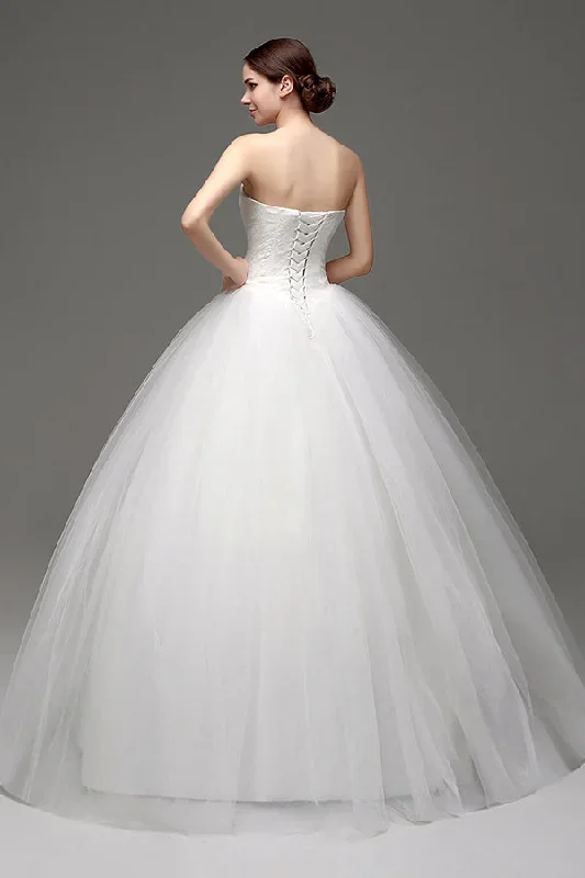 sweetheart-long-ball-gown-with-shoulder-chain