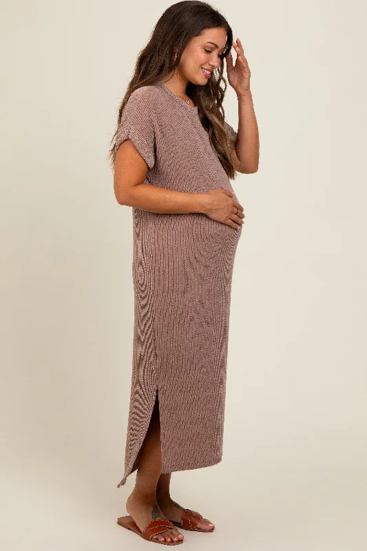 taupe-ribbed-short-sleeve-maternity-midi-dress