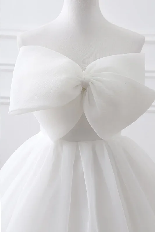 white-bow-lace-up-long-wedding-gowns